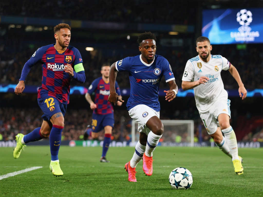 [流言板]震撼！邓弗里斯成欧冠半决赛历史第四位单场进球2+助攻2+球员